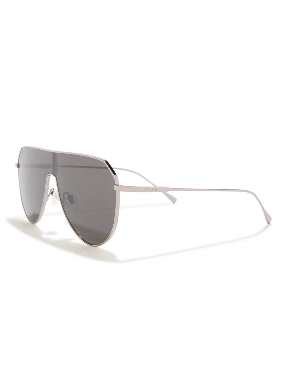 *NWT* DIFF Dash 134mm Shield Sunglasses in Gunmetal Grey